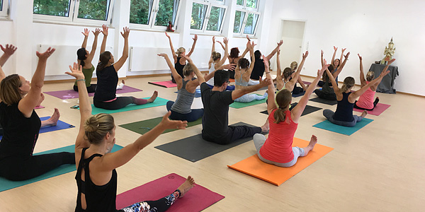 Yogalehrer-Ausbildung München