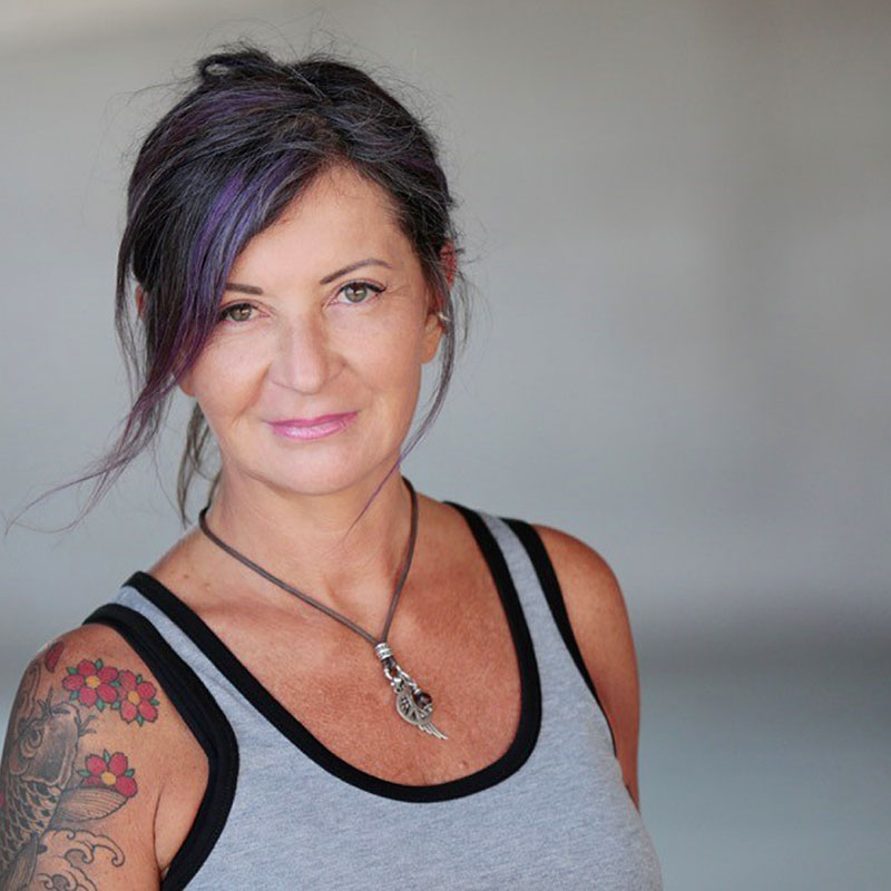 LuNa Schmidt - Tantra Yoga LuNa Schmidt - Tantra Yoga Training